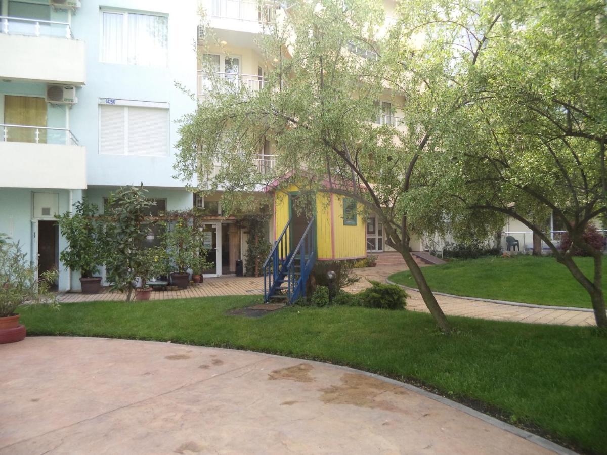 Guest Apartment Dental Space Slăntjev Brjag Exteriör bild